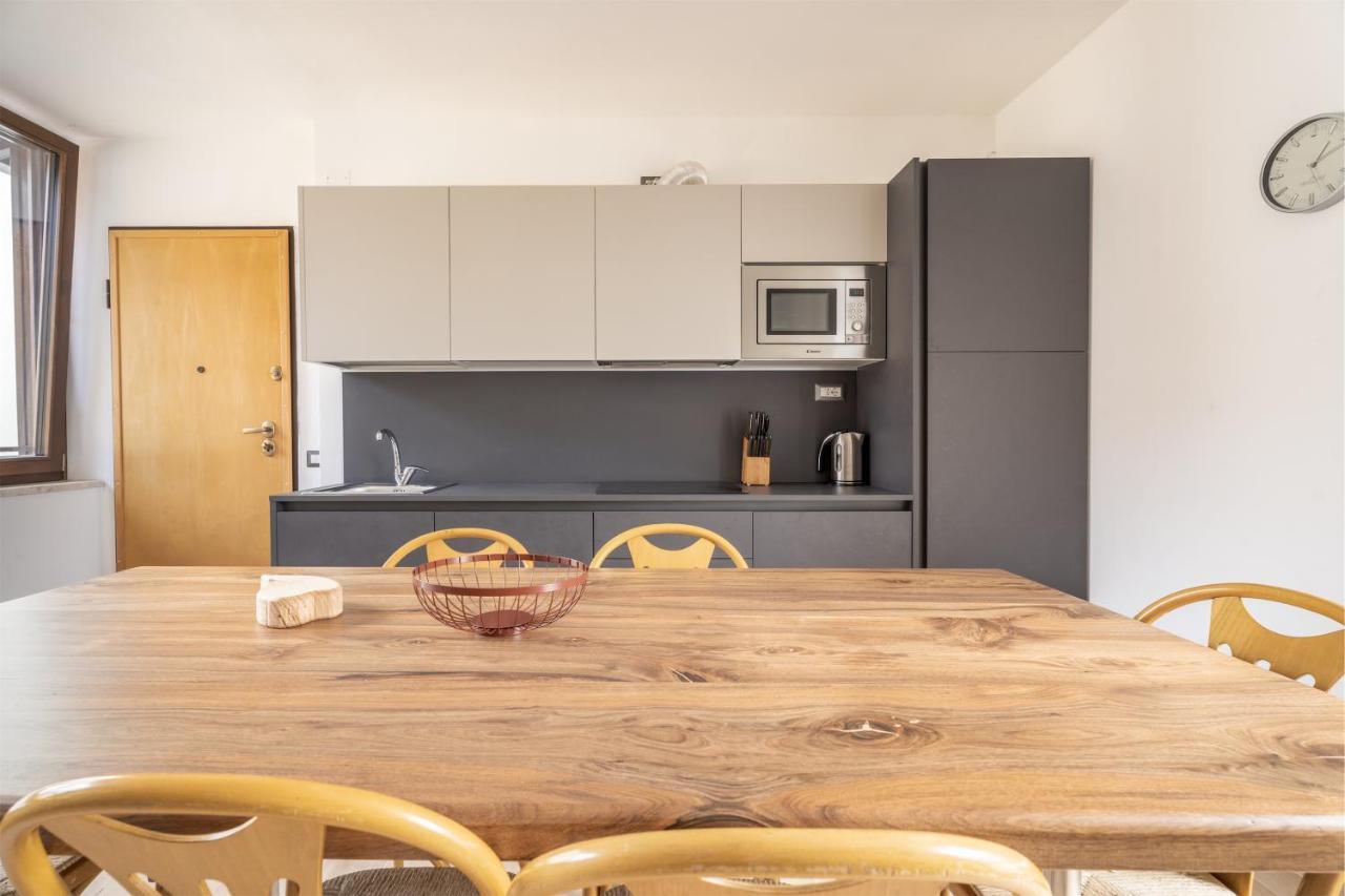 Ferienwohnung Casa Stefano Riva del Garda Exterior foto